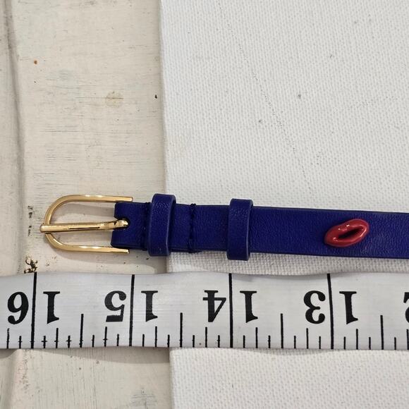 Tory Burch Blue and Red Lips Wrap Bracelet - Picture 5 of 10